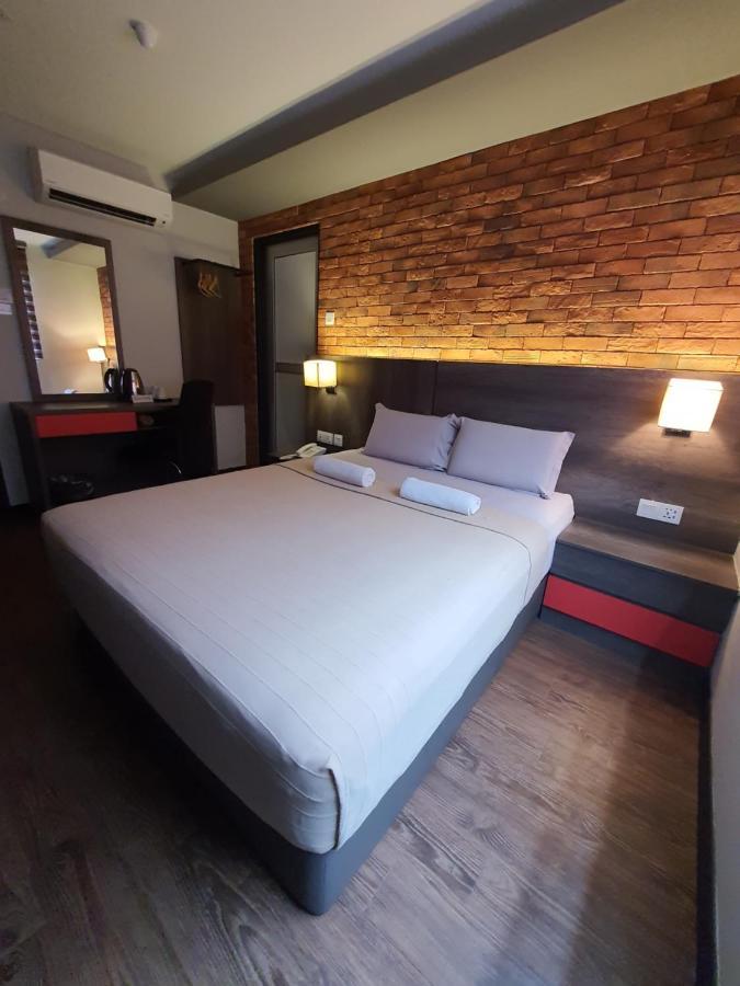 Cute Hotel & Dorms Ипох Экстерьер фото