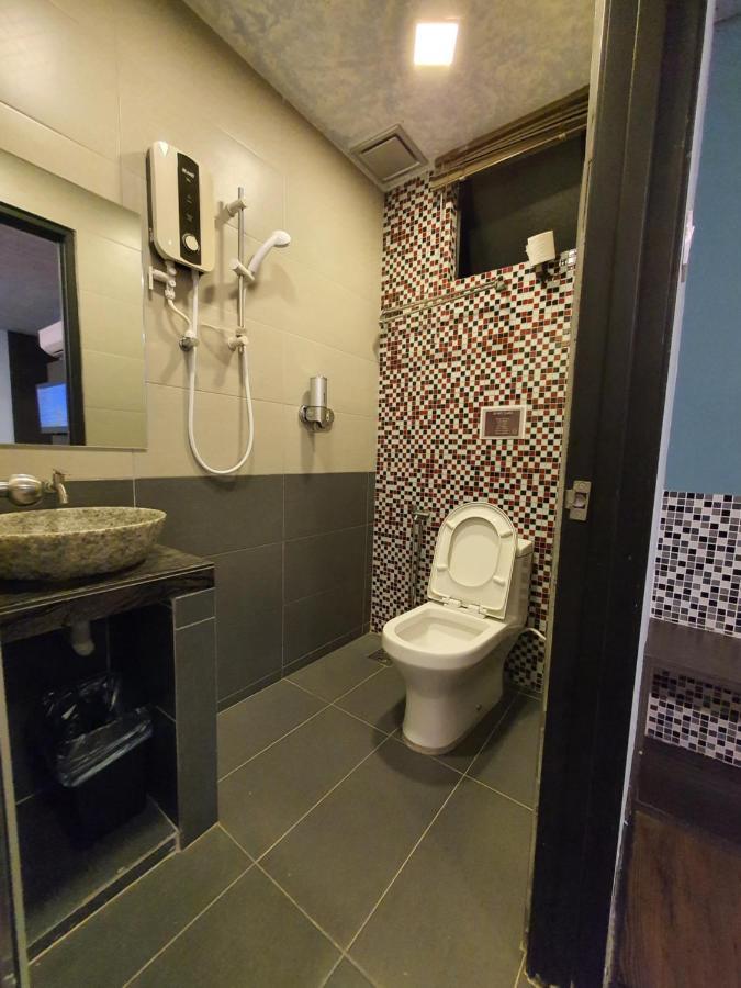 Cute Hotel & Dorms Ипох Экстерьер фото